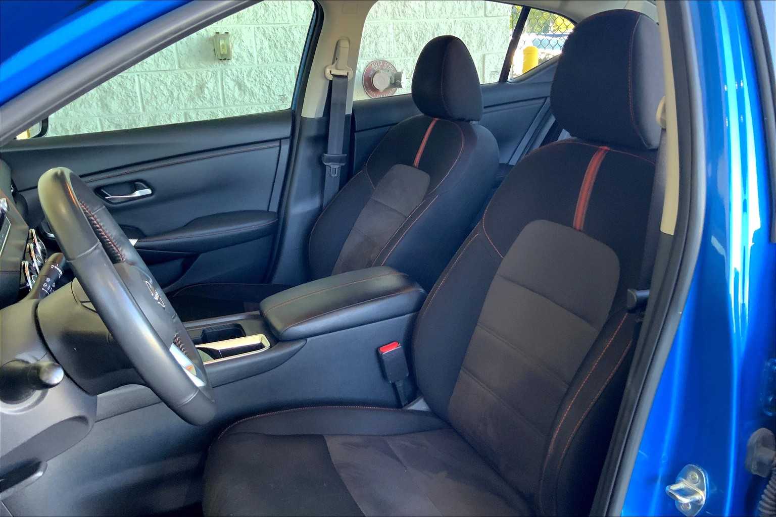 2024 Nissan Sentra SR photo 7
