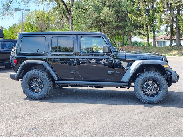 2025 Jeep Wrangler Willys photo 8