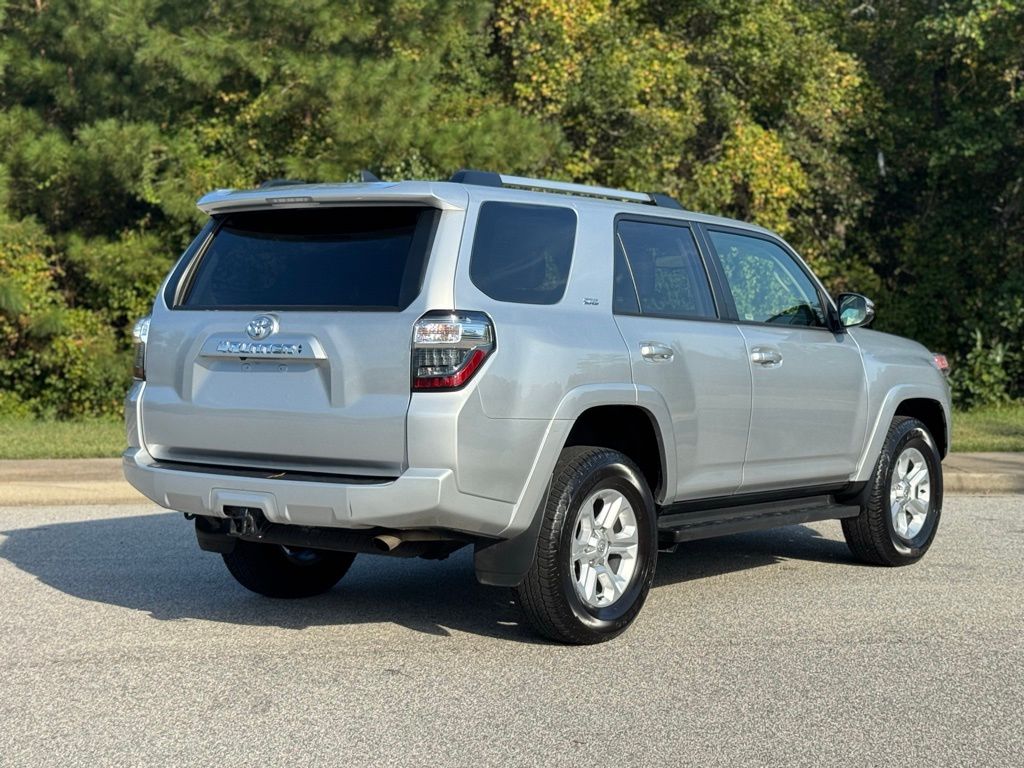 2024 Toyota 4Runner SR5 Premium photo 11