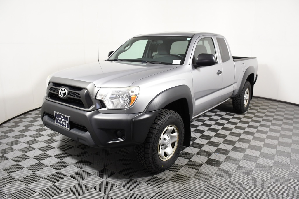 2015 Toyota Tacoma Base's photo