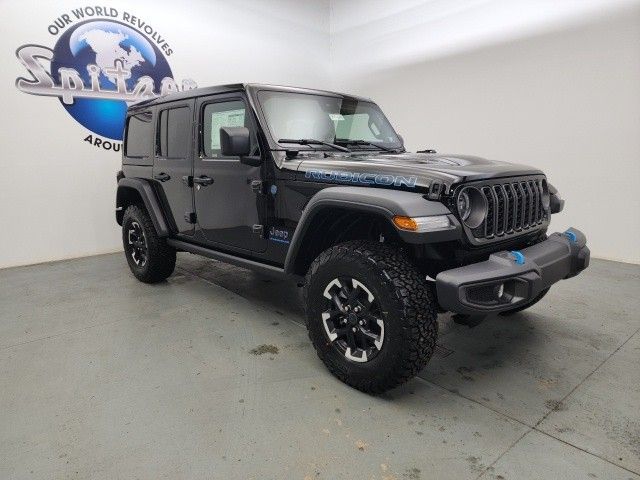 2025 Jeep Wrangler Rubicon 4xe photo 2
