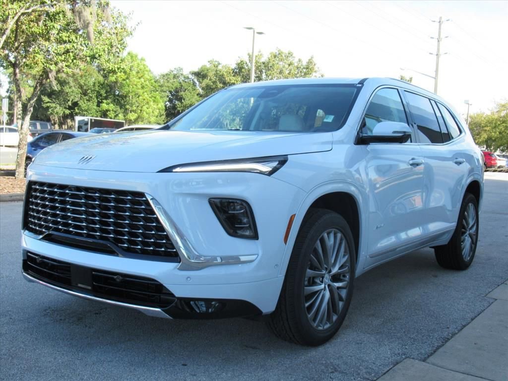 2026 Buick Enclave Avenir photo 3