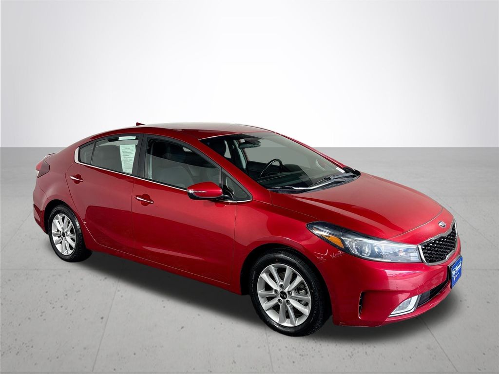 2017 Kia Forte S photo 4