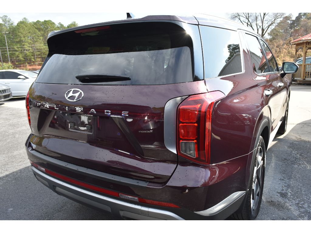 2023 Hyundai Palisade Limited photo 2