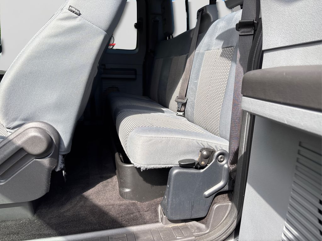2015 Ford F-250 photo 8
