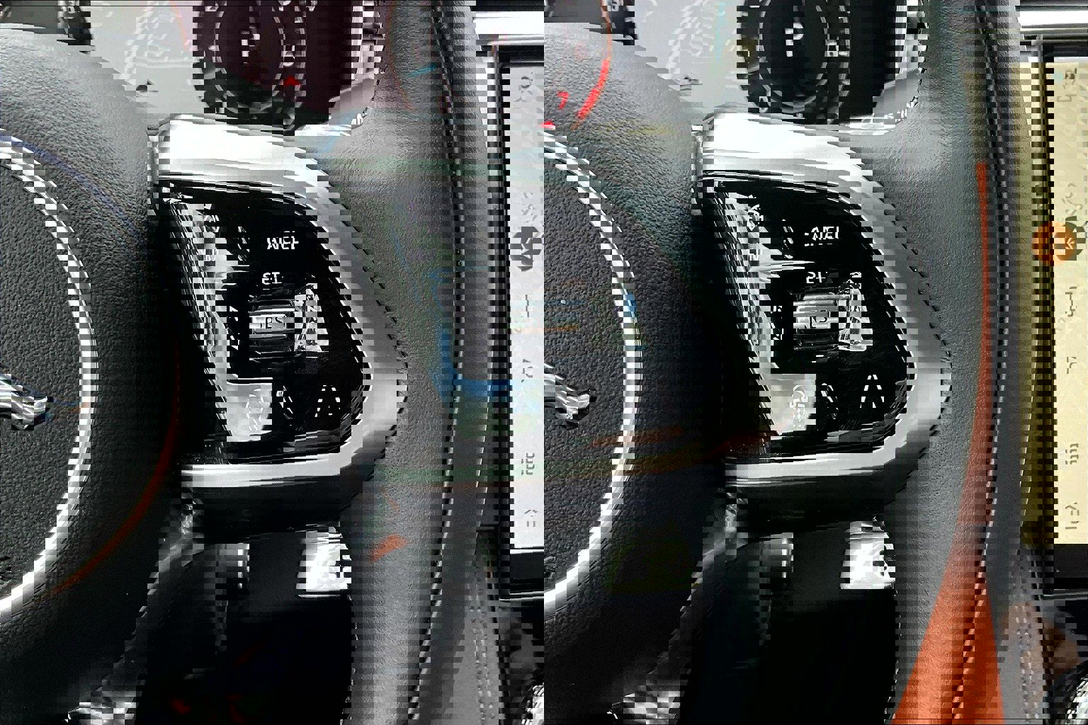 2025 Jaguar F-PACE P250 R-Dynamic S photo 21