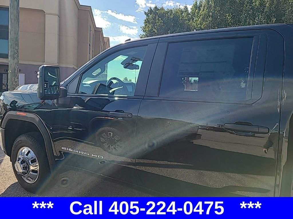 2026 Gmc Sierra 3500 HD Pro photo 3