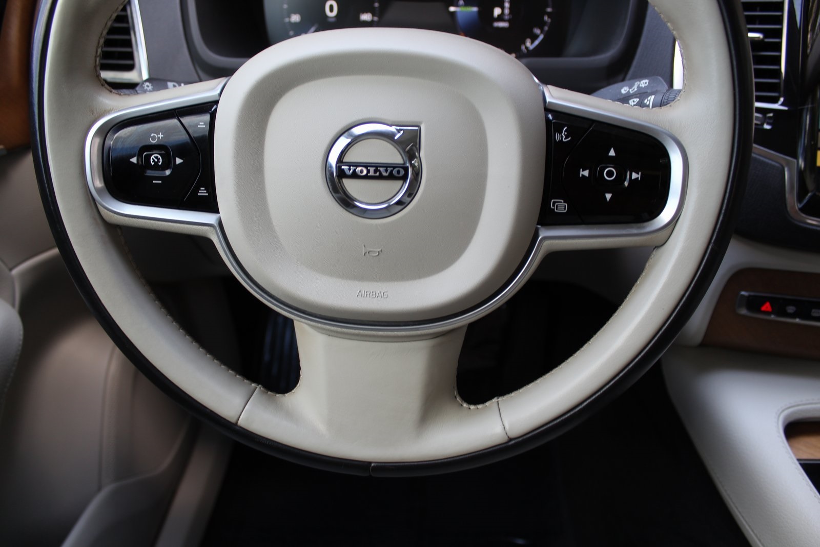 2021 Volvo XC90 Recharge T8 Inscription Expression photo 22