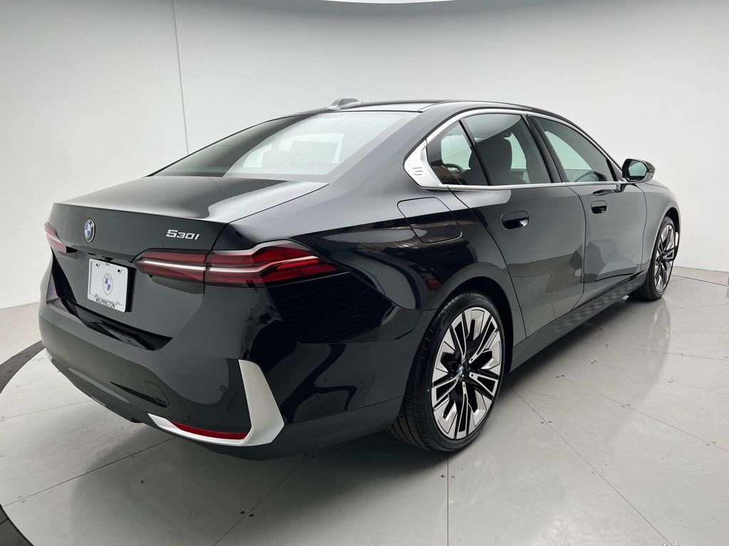 2025 Bmw 530i photo 3