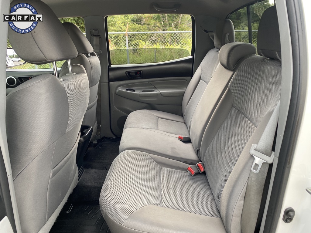 2015 Toyota Tacoma Base photo 15