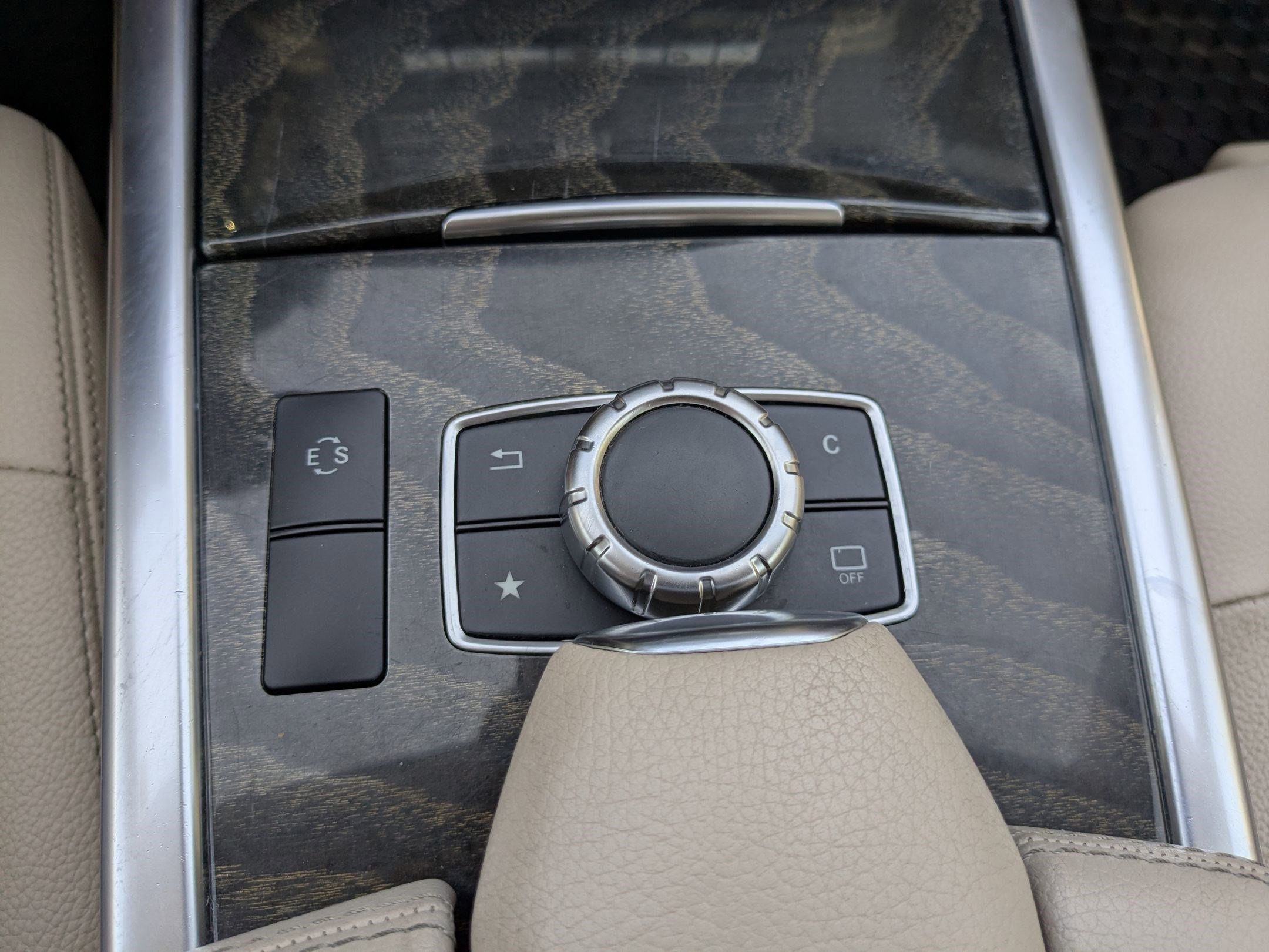 2016 Mercedes Benz E 350 photo 20