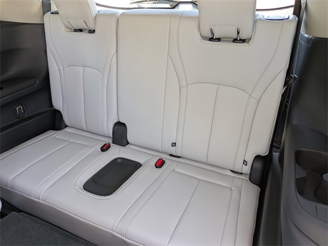 2026 Infiniti QX60 Luxe photo 14