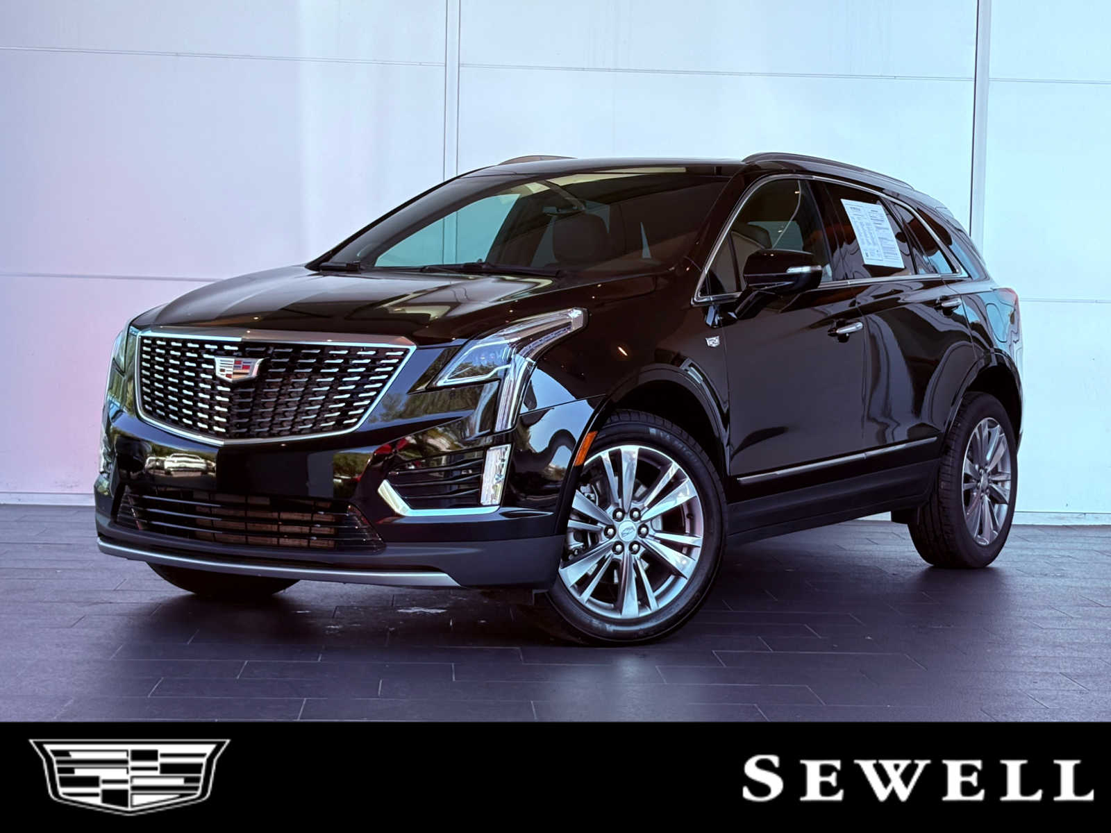 2025 Cadillac XT5 Premium Luxury's photo
