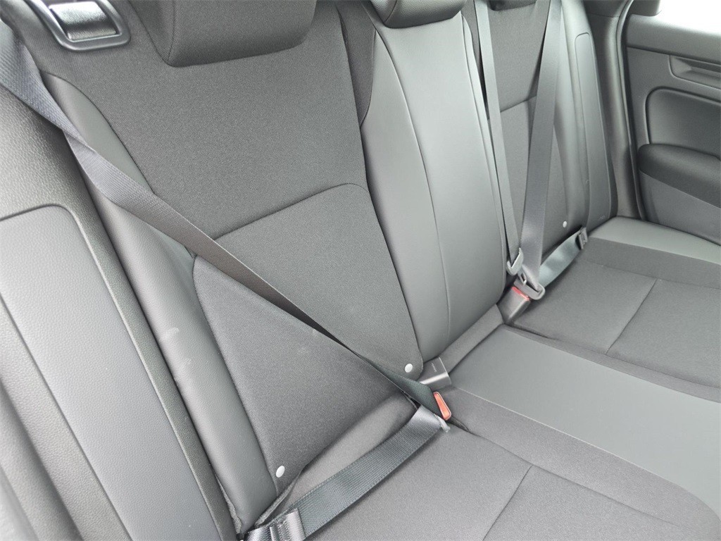 2025 Honda Civic Sport photo 9