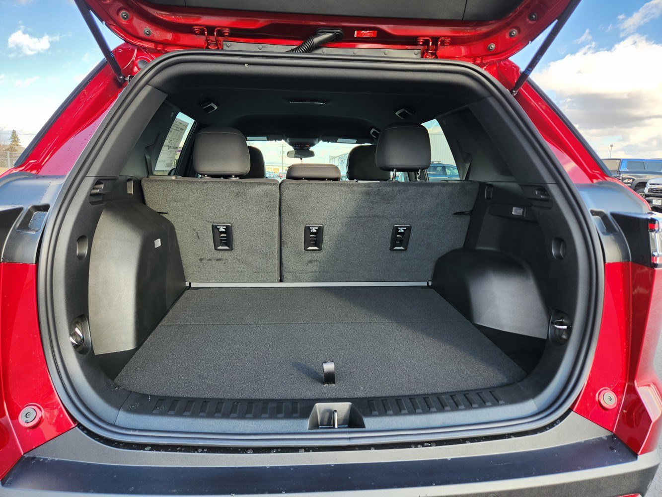 2025 Chevrolet Equinox LT photo 21