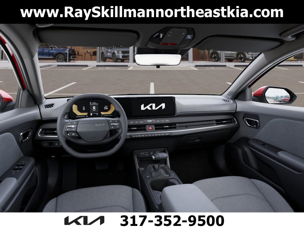 2025 Kia K4 LXS photo 14