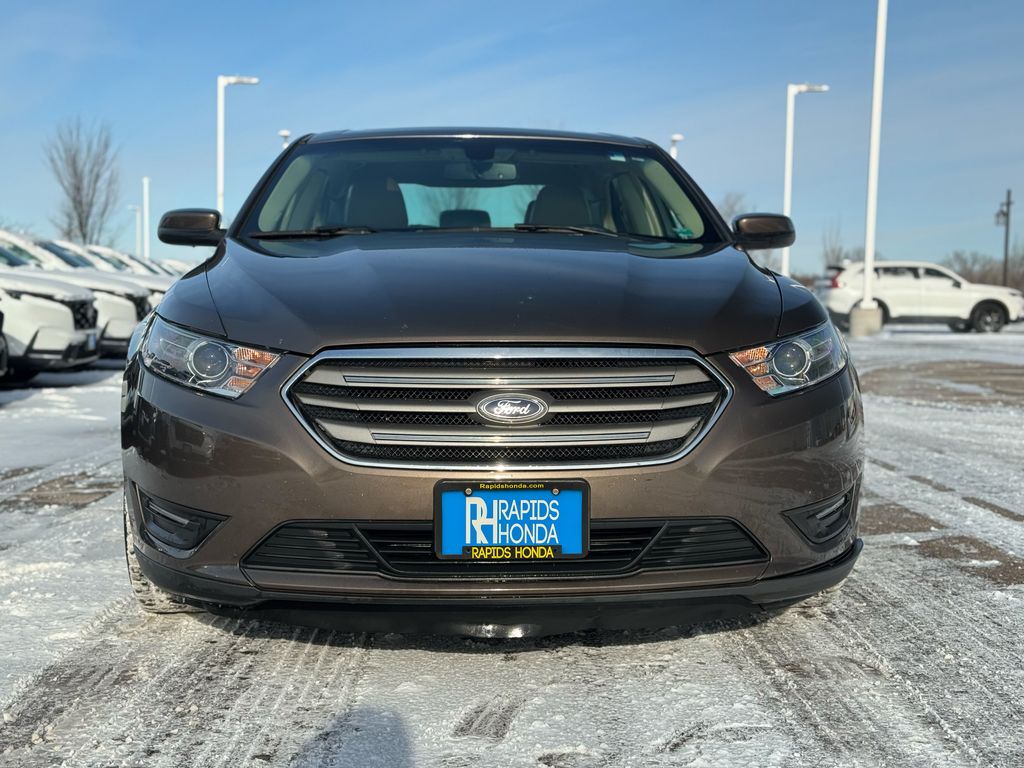 Used 2016 Ford Taurus SEL with VIN 1FAHP2E89GG149040 for sale in Coon Rapids, Minnesota