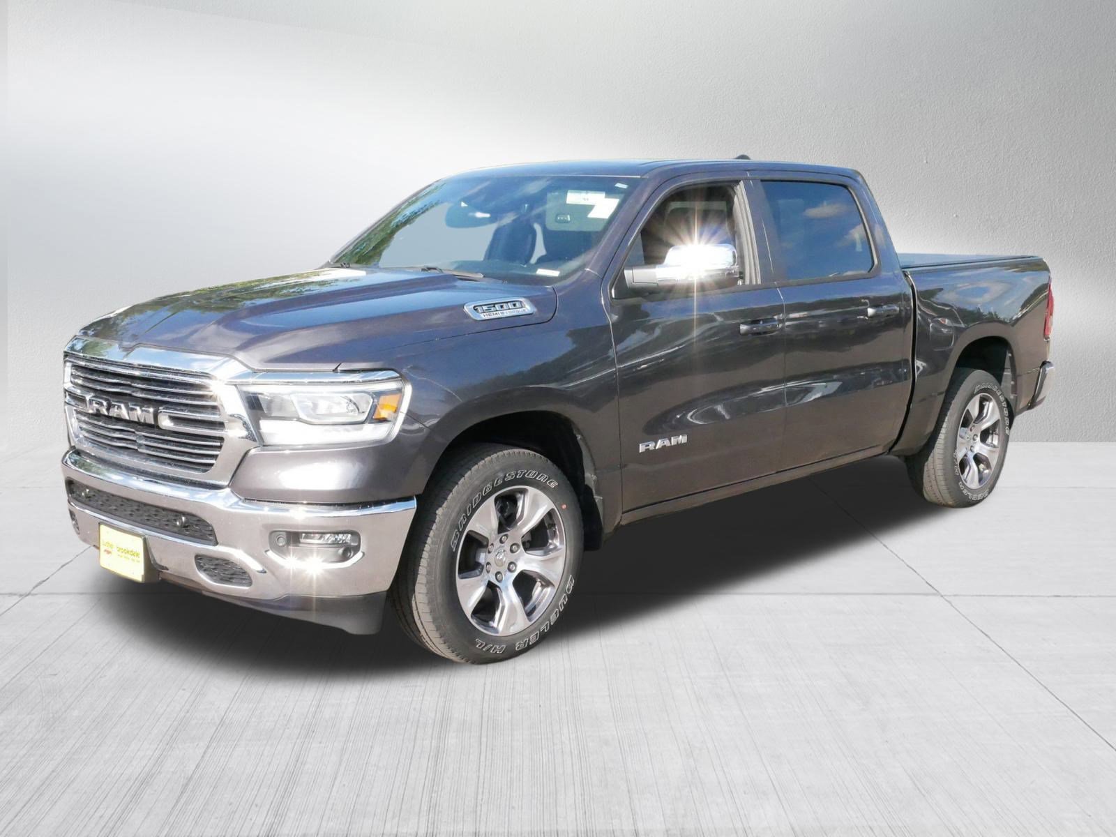 2024 Ram 1500 Laramie photo 3