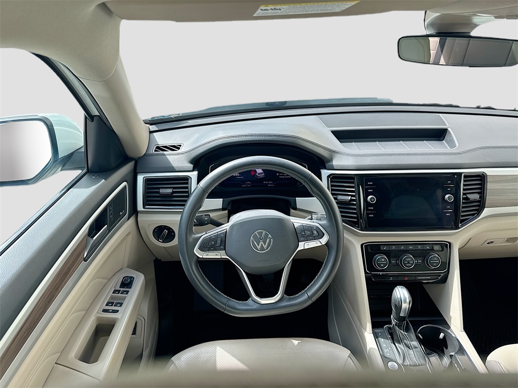 2021 Volkswagen Atlas SEL Premium photo 24