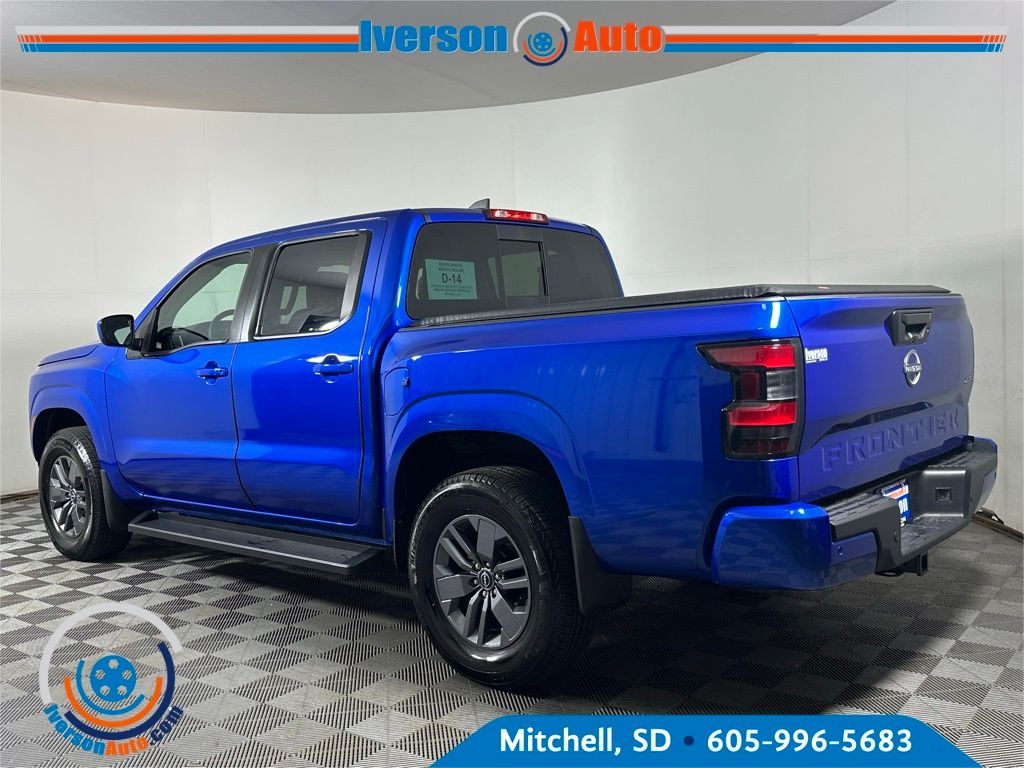 2025 Nissan Frontier SV photo 4