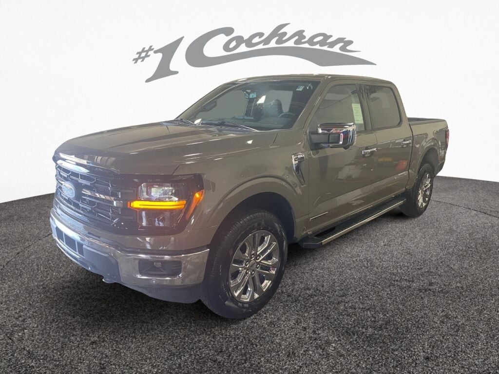 2025 Ford F-150 XLT photo 3