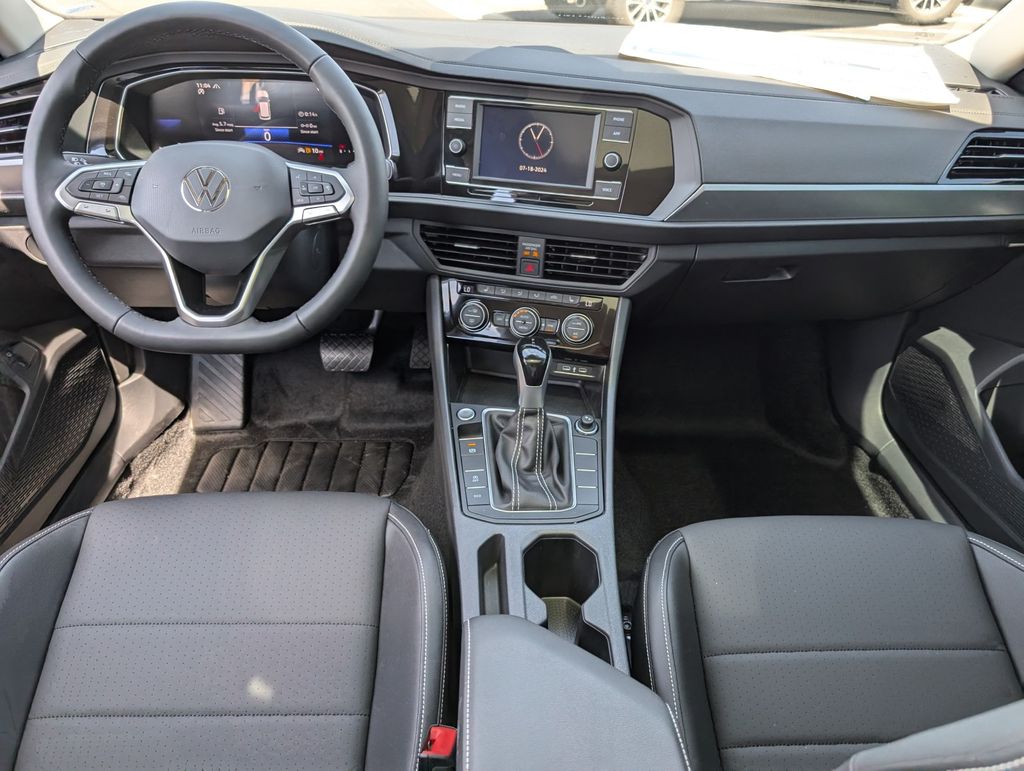 2024 Volkswagen Jetta 1.5T SE photo 22