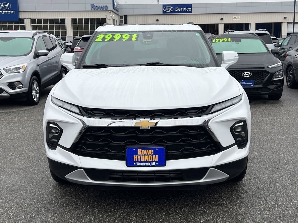2024 Chevrolet Blazer 3LT photo 2