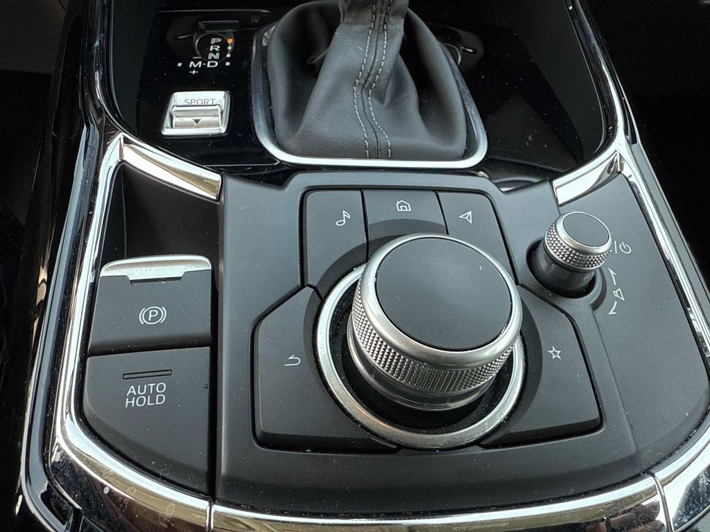2022 Mazda CX-9 Touring photo 29