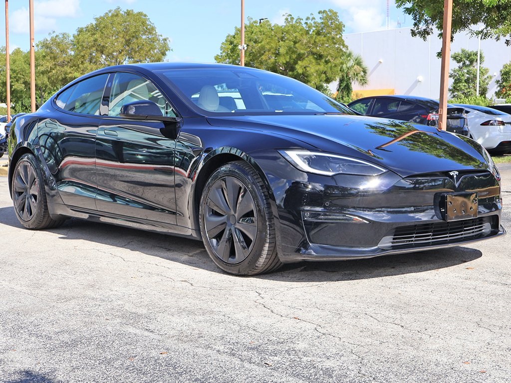 Used 2022 Tesla Model S Base with VIN 5YJSA1E54NF488040 for sale in Miami, FL