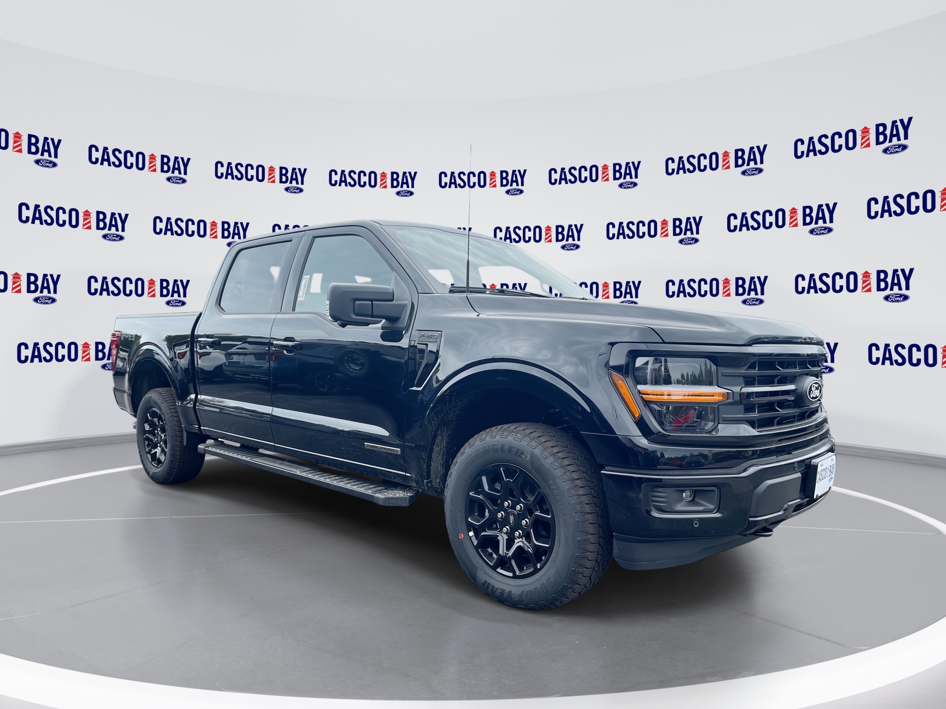 2025 Ford F-150 XLT's photo
