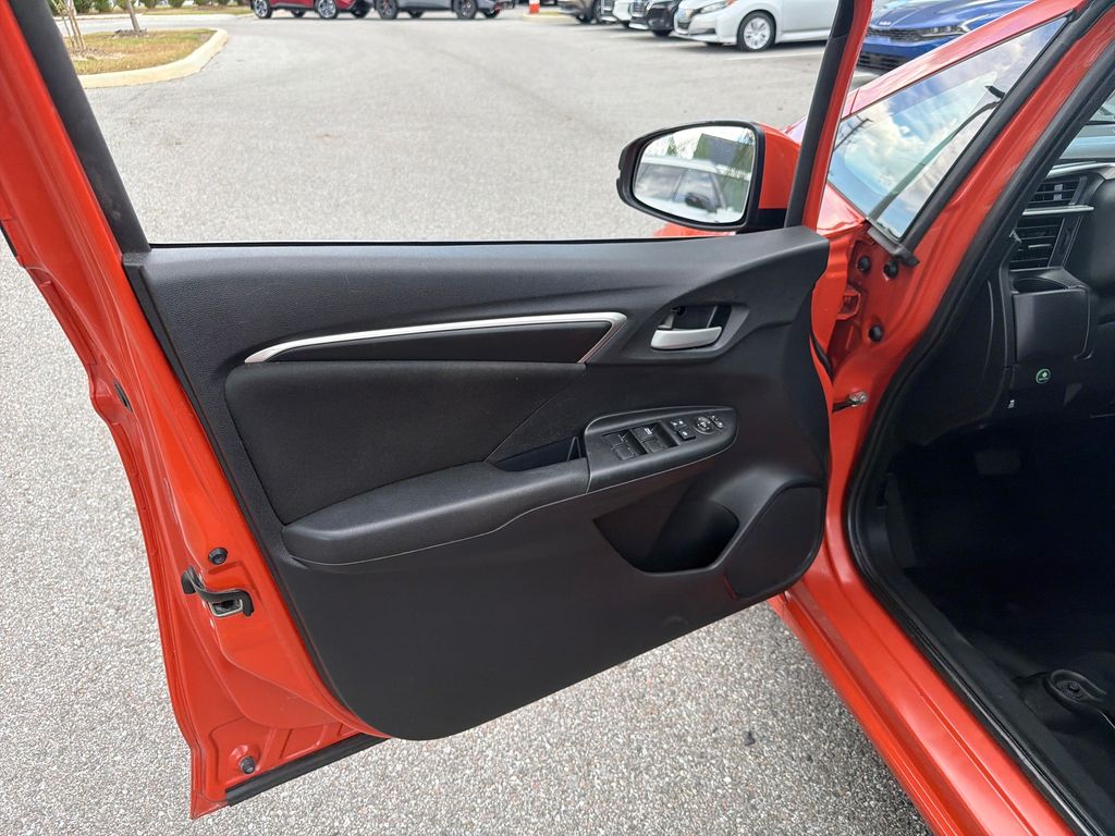 2020 Honda Fit LX photo 13