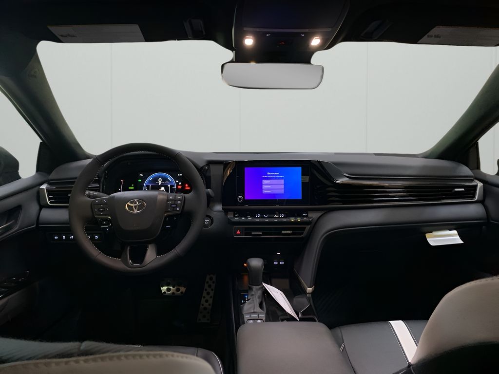 2026 Toyota Camry SE photo 12