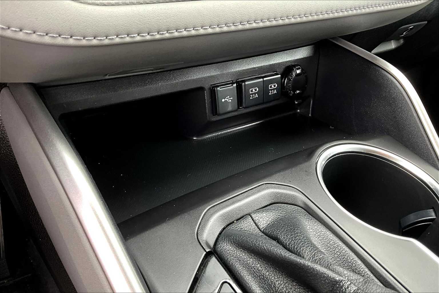 2021 Toyota Highlander Hybrid XLE photo 34
