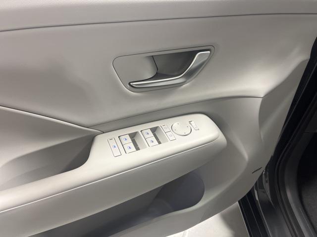 2026 Hyundai Kona Limited photo 6