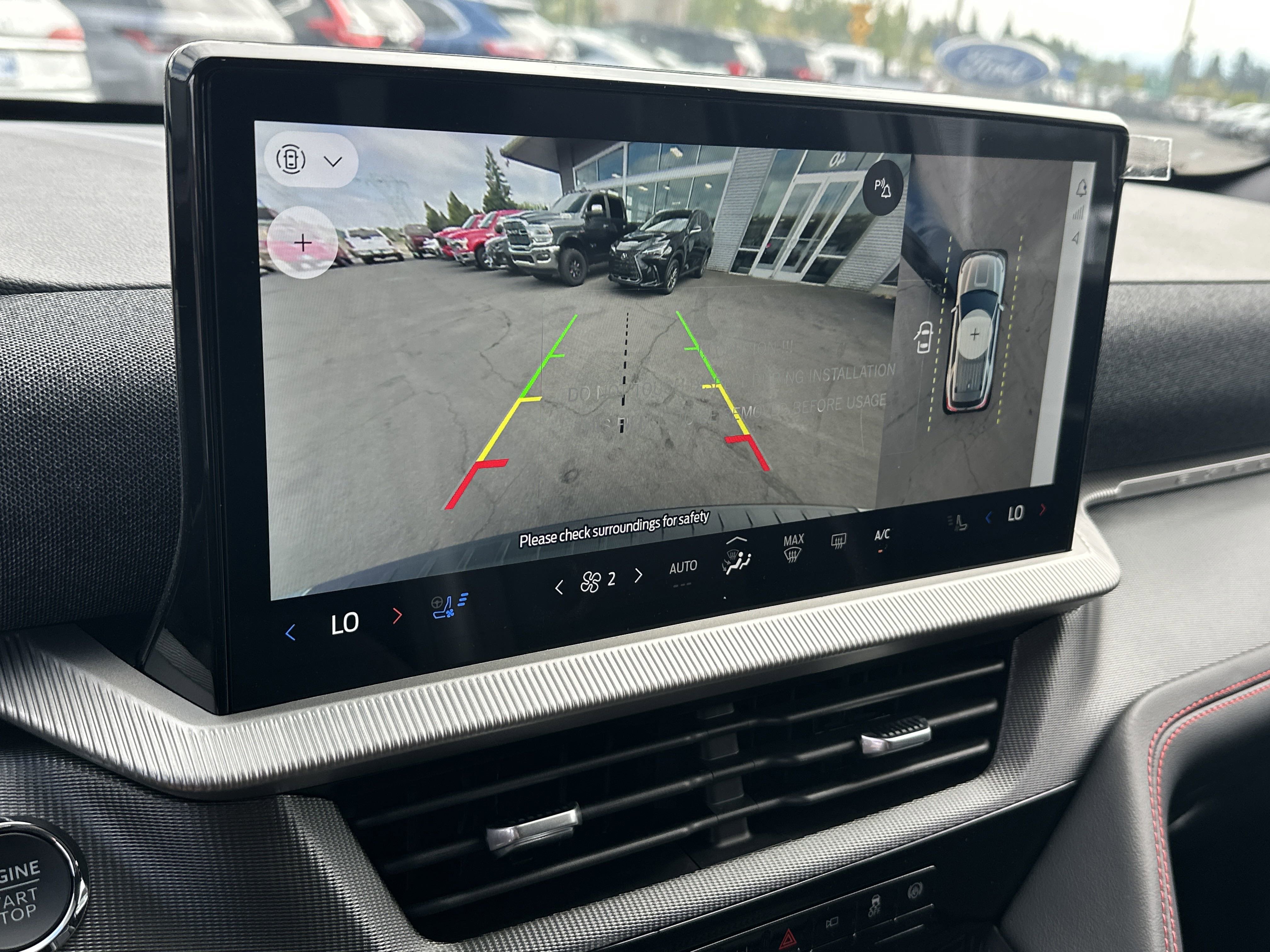 2025 Ford Explorer ST photo 3