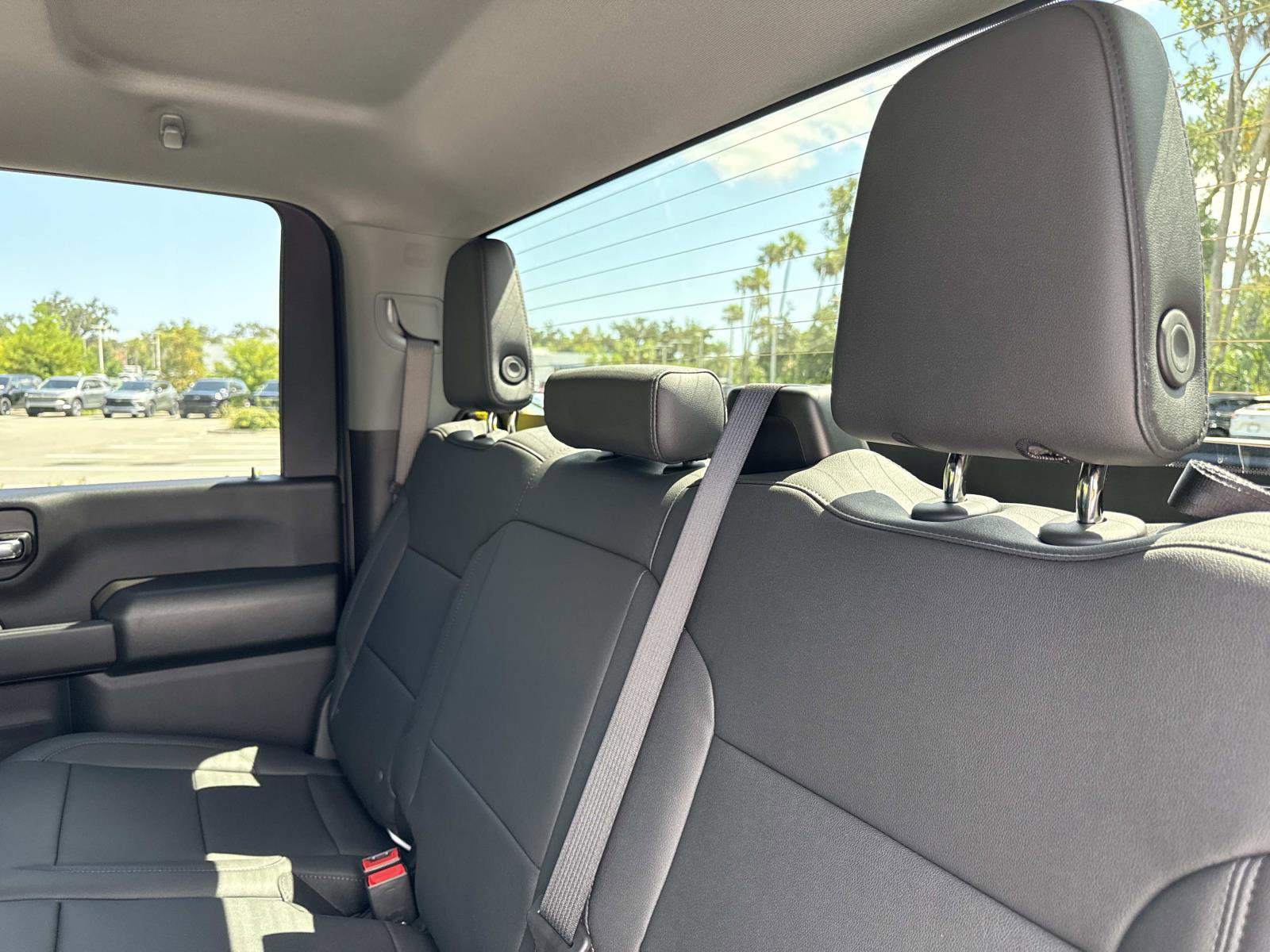 2025 Chevrolet Silverado 2500HD photo 10