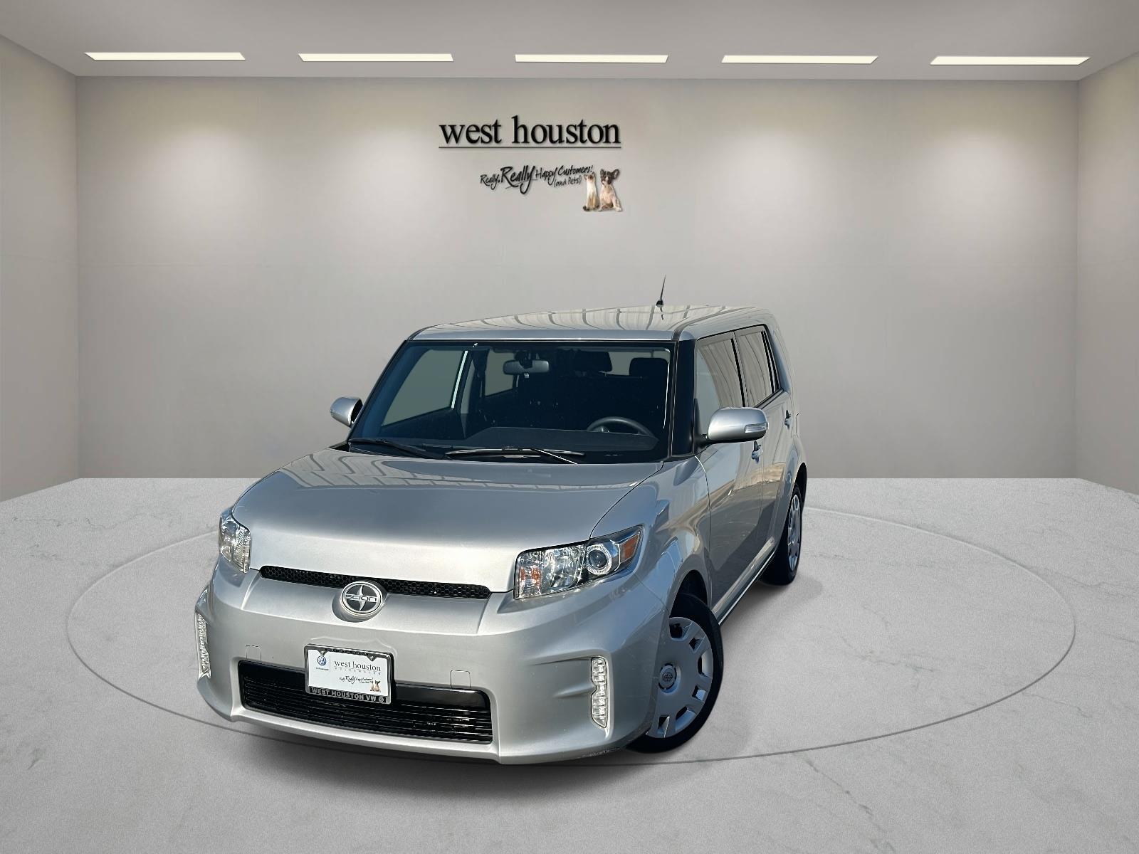 2013 Scion xB's photo