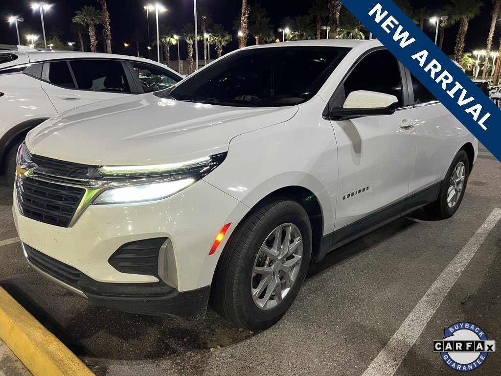 2022 Chevrolet Equinox LT photo 2