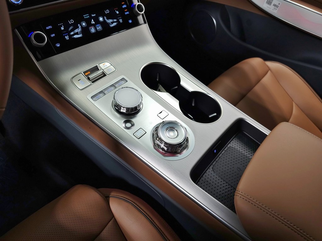 2026 Genesis GV70 2.5T Advanced photo 24