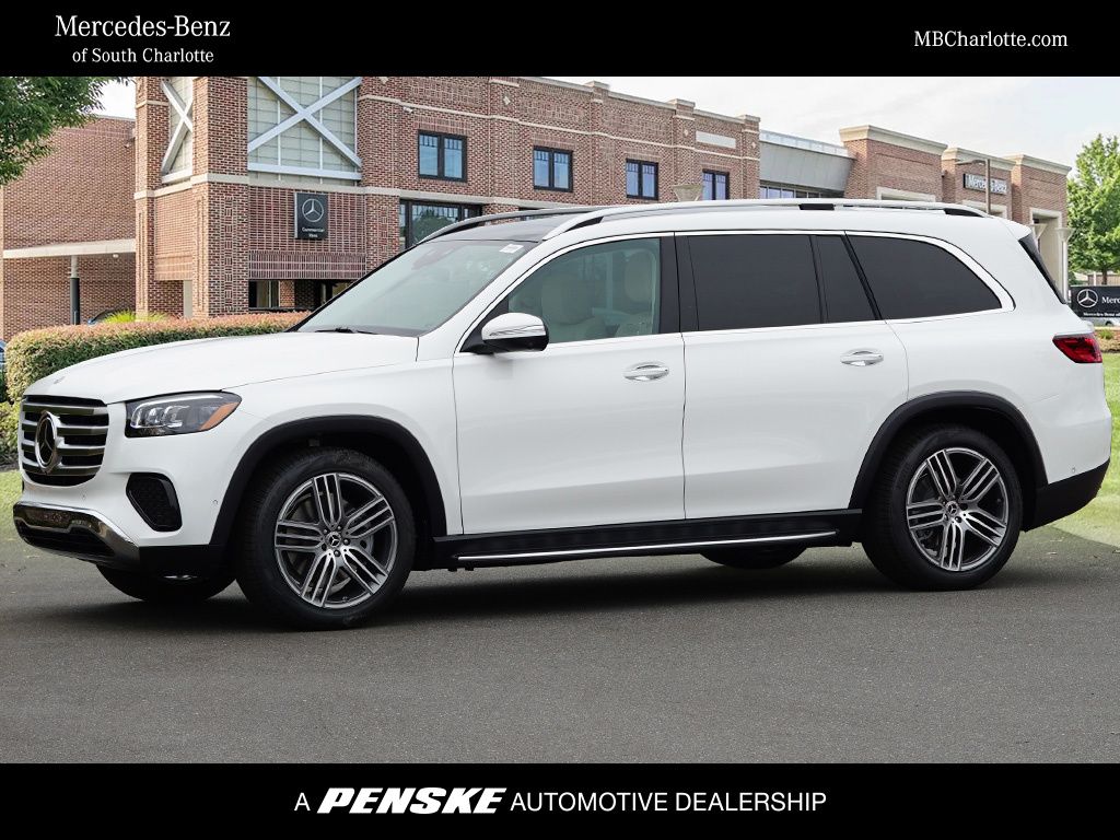 2026 Mercedes-Benz GLS Base's photo