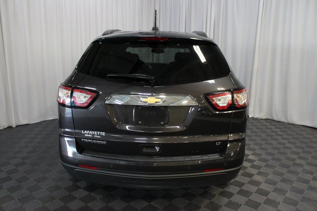 2017 Chevrolet Traverse 2LT photo 5