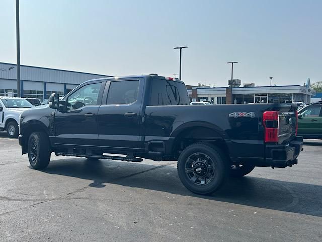 2025 Ford F-250 XL photo 4