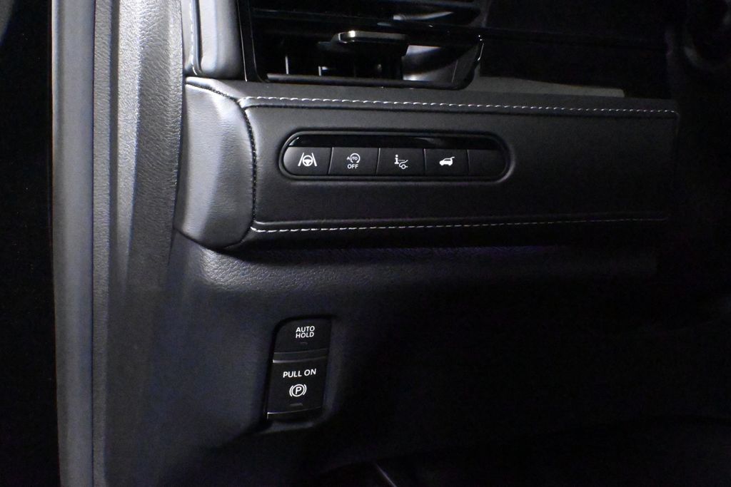 2025 Infiniti QX80 photo 26