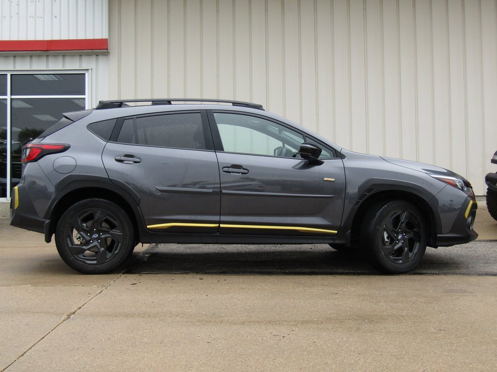 2024 Subaru Crosstrek Sport photo 2