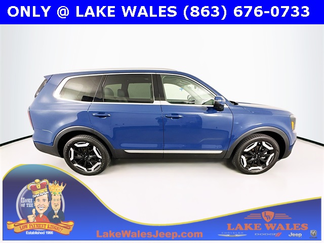 2023 Kia Telluride EX photo 8
