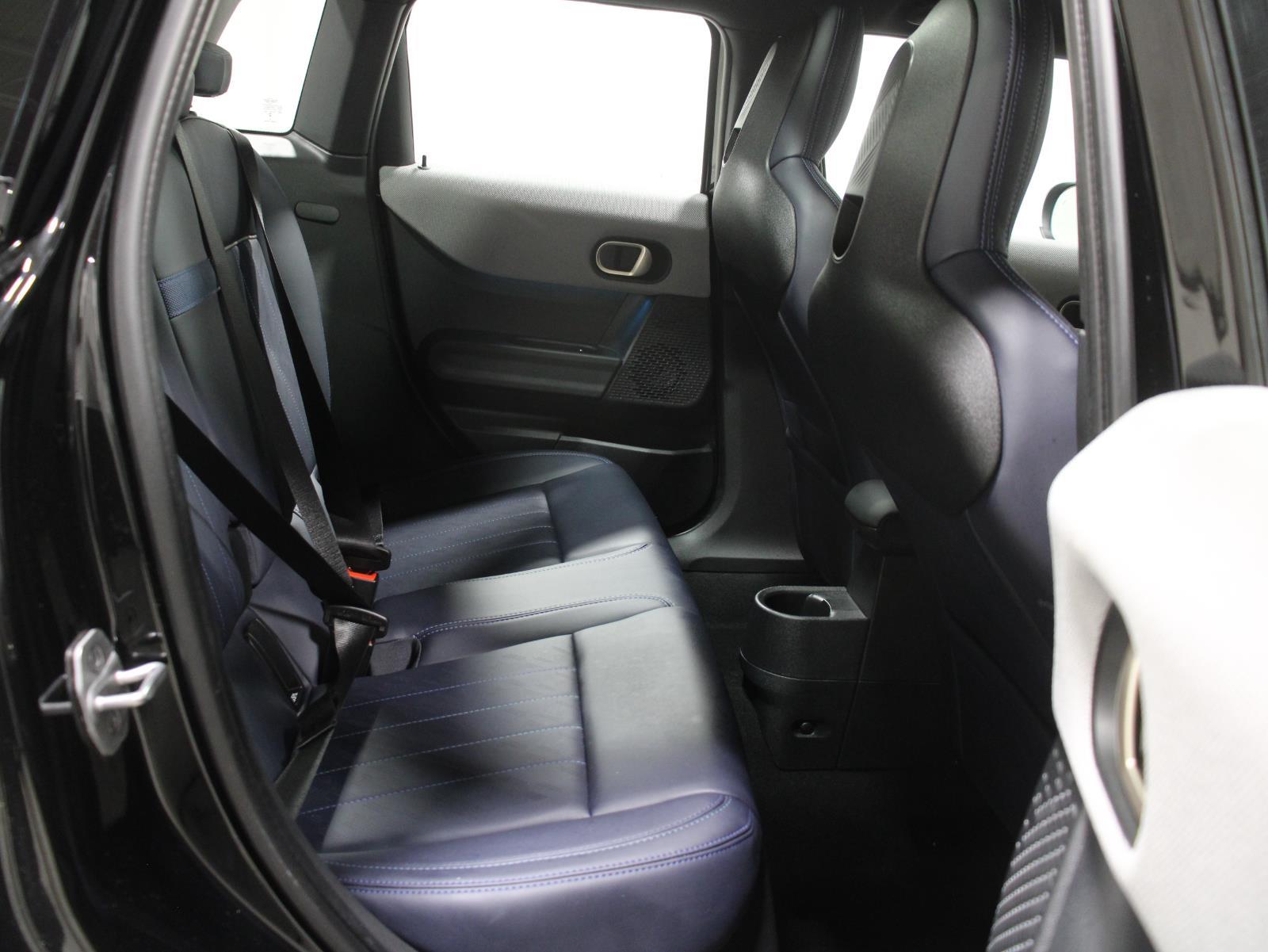 2025 Mini Cooper S Hardtop 4 Door photo 17