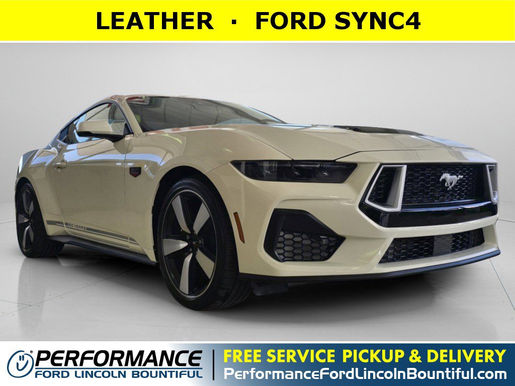 2025 Ford Mustang GT Premium's photo