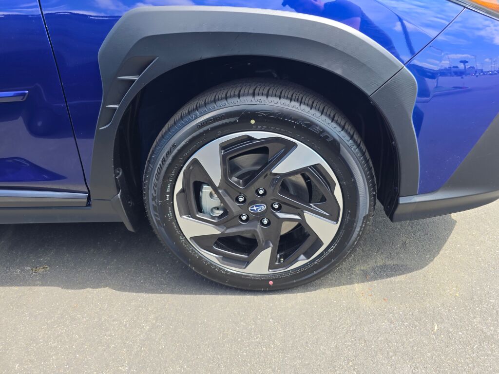 2025 Subaru Crosstrek Limited photo 4