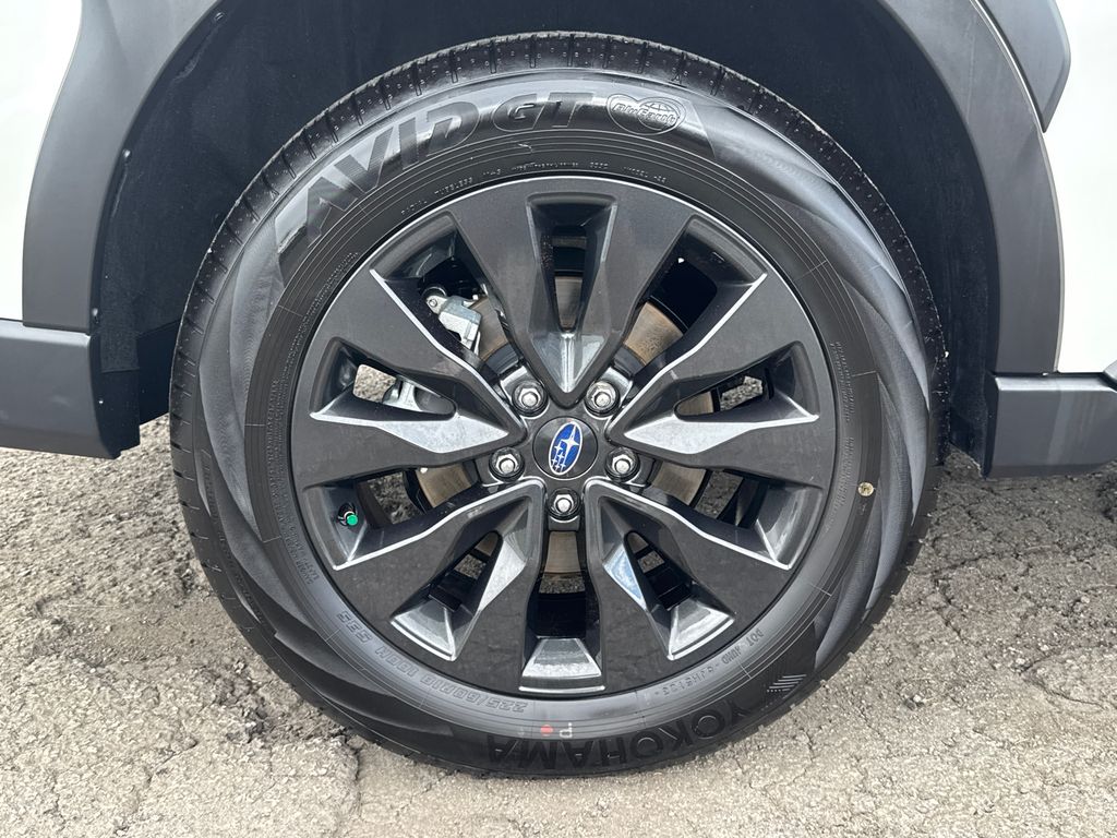2024 Subaru Outback Onyx Edition photo 17