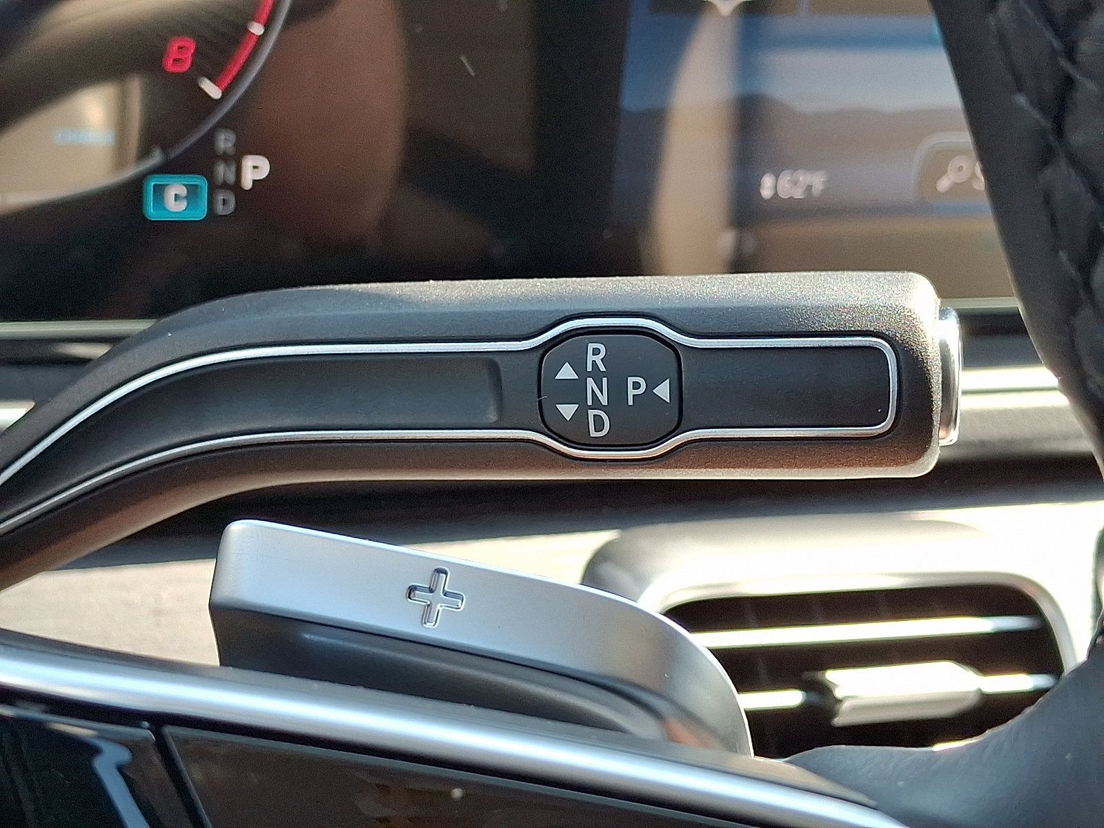 2026 Mercedes Benz GLS 450 4MATIC photo 14